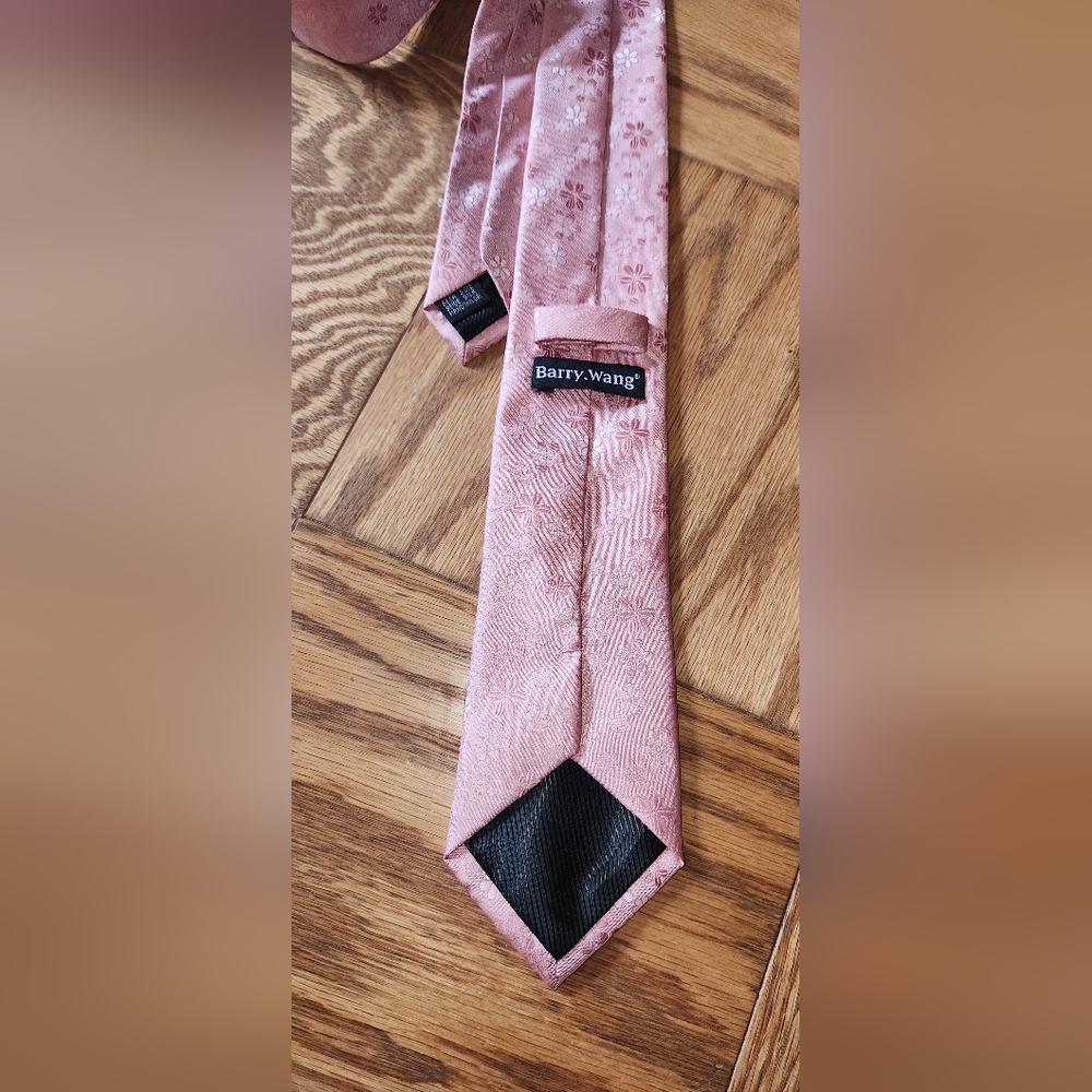 Barry wang tie - Picture 9 of 9